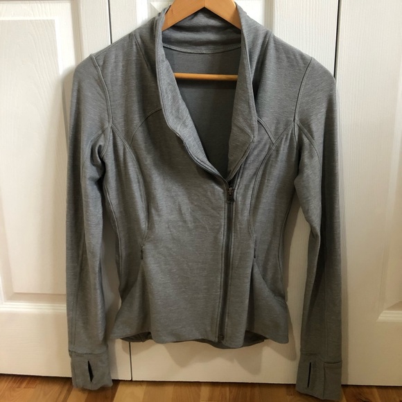 Lululemon Bhakti Jacket Size 6 - Picture 4 of 8